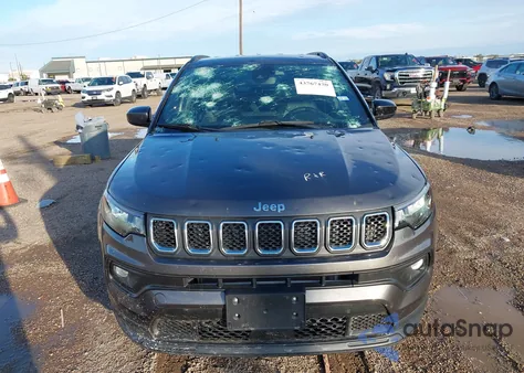 2024 Jeep Compass Latitude 4X4 from USA, damaged, VIN 3C4NJDBN3RT607755